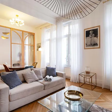 Ferienwohnung Le Joli Coeur Nancy Exterior foto